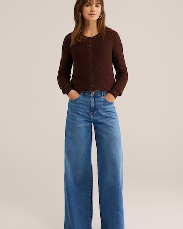 WE Fashion Strickjacke in Braun