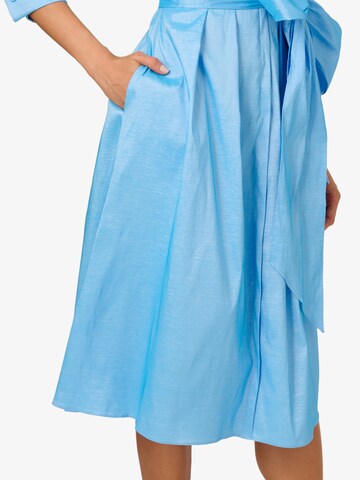 Adrianna Papell Kleid in Blau