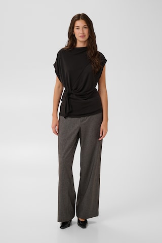 CULTURE - Blusa 'PHILLA' en negro