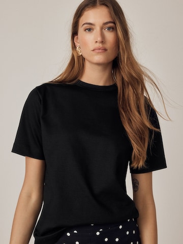 T-shirt Next en noir : devant