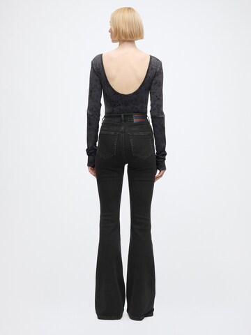 DIESEL - Acampanado Vaquero '1973 D-PARTT' en negro