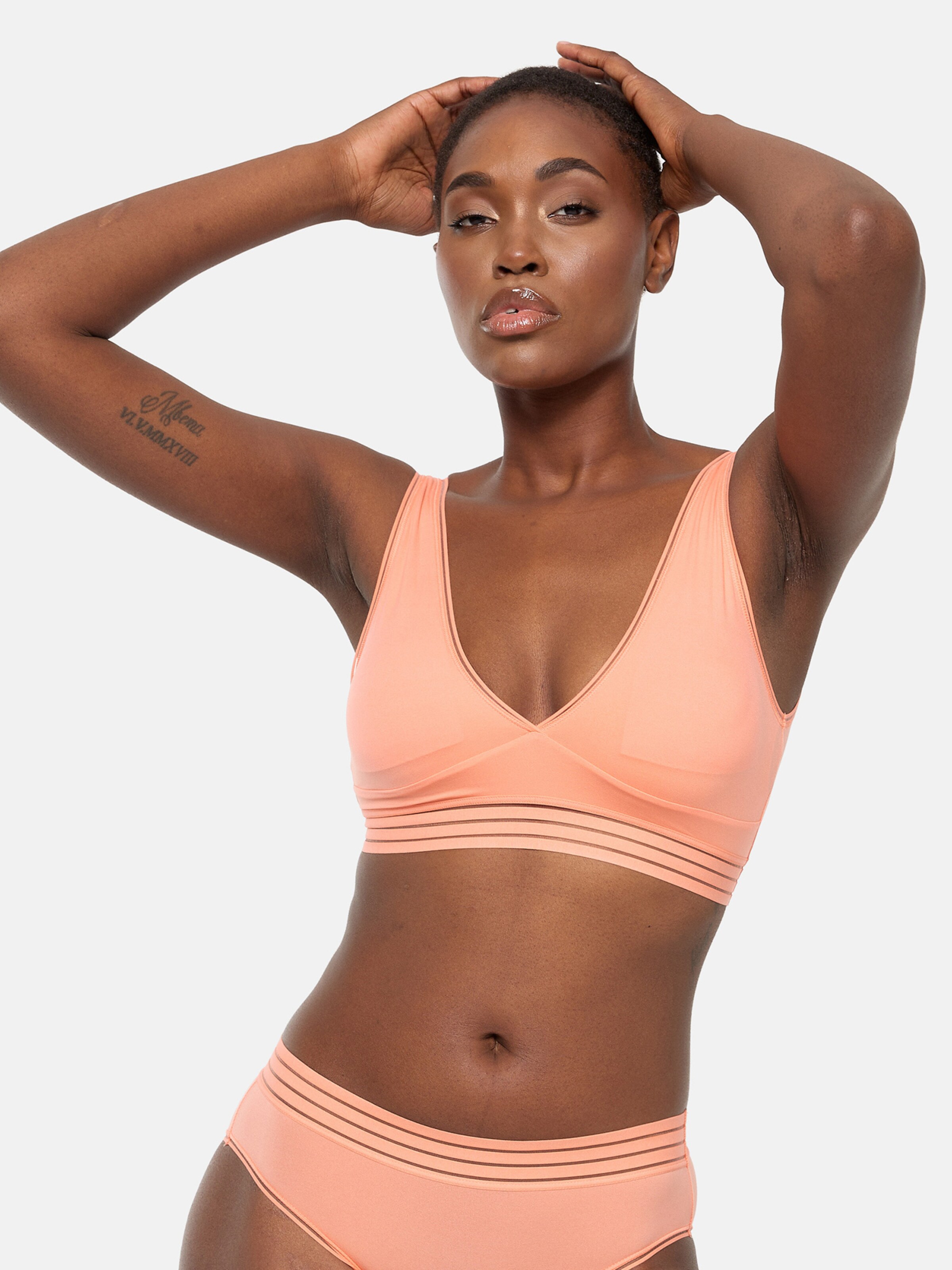DIM Triangle Bra ' Oh my DIM's ' in Orange: front