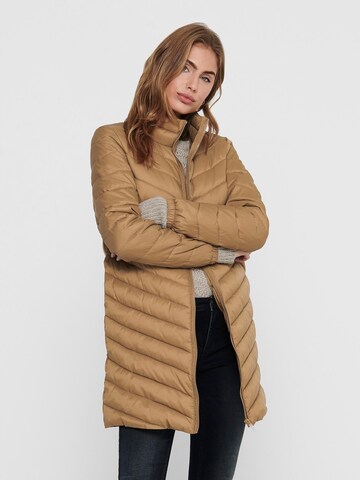 ONLY Between-seasons coat 'New Tahoe' in Brown: front