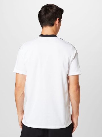 ADIDAS SPORTSWEAR - Camisa funcionais 'Tiro 21' em branco