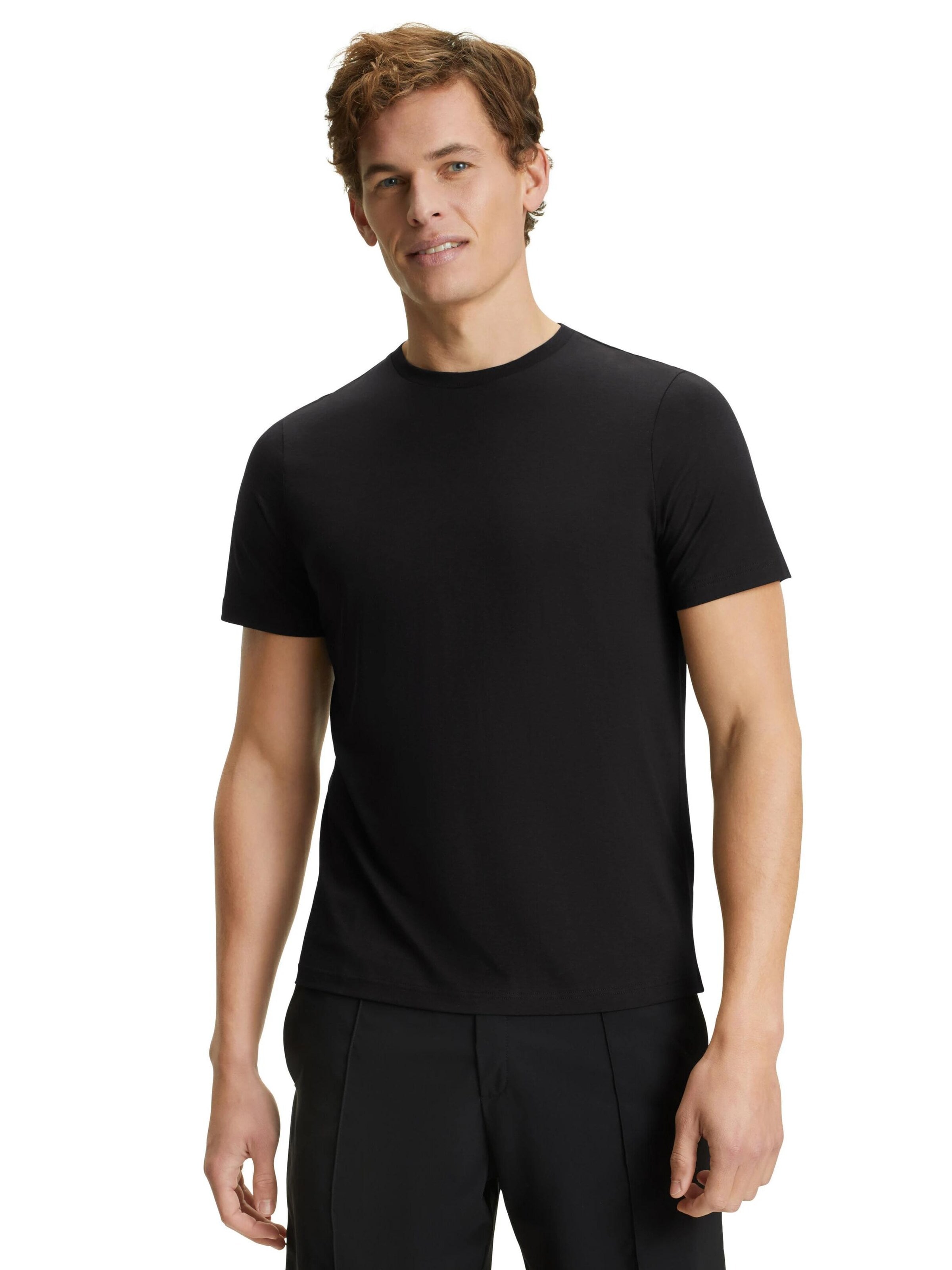 FALKE Funktionsshirt‌‌‌‌‌‌‌‌ in Schwarz: Vorderseite