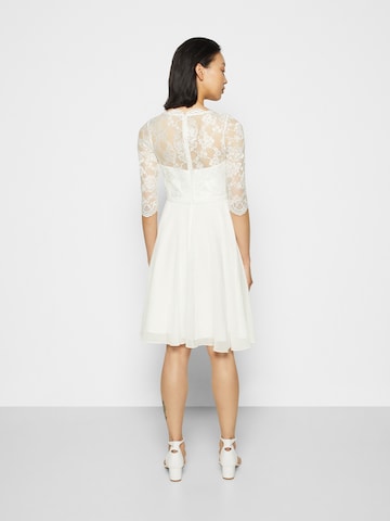 mascara - Vestido de gala en beige