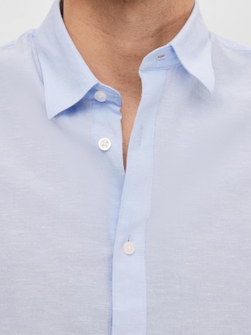 SELECTED HOMME Přiléhavý střih Společenská košile – modrá
