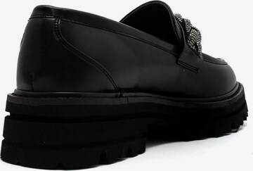 Kharisma Moccasins in Black