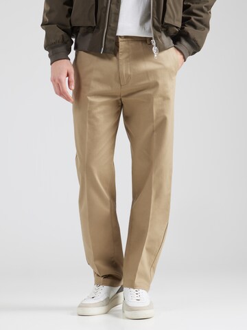 Dockers Regular Trousers with creases in Beige: front