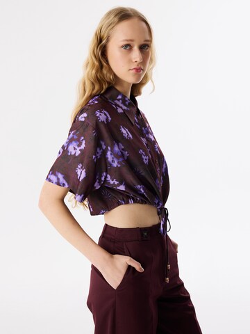 Twist Blouse in Bruin