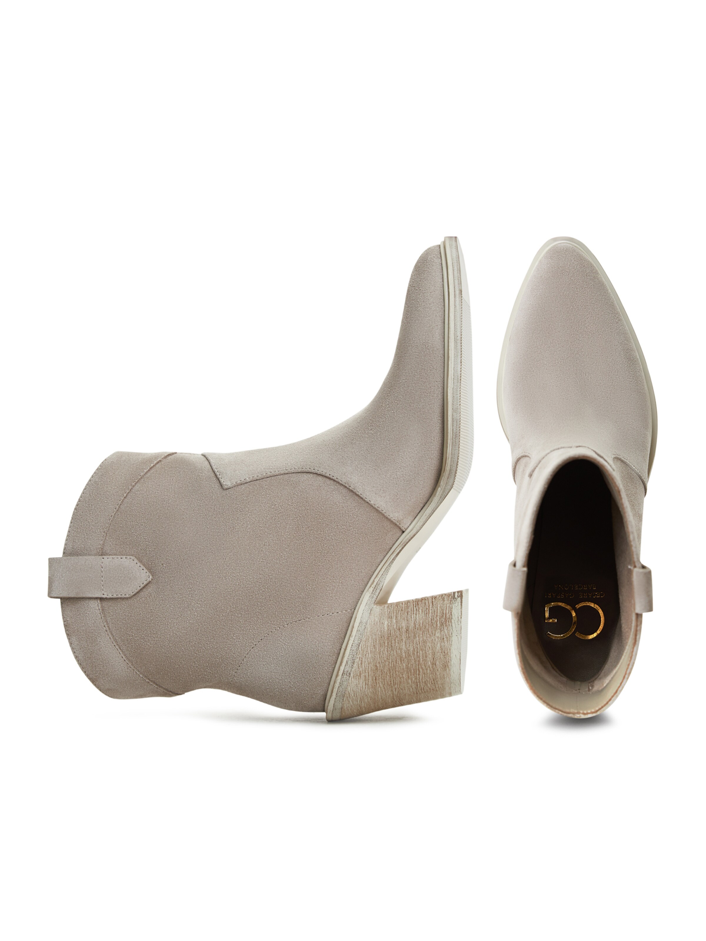 CESARE GASPARI Boots in Beige
