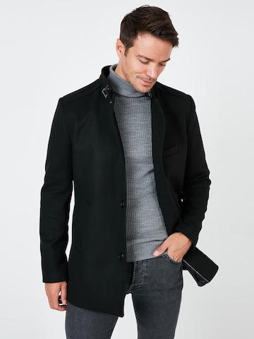 Buratti Winter Coat in Black: front