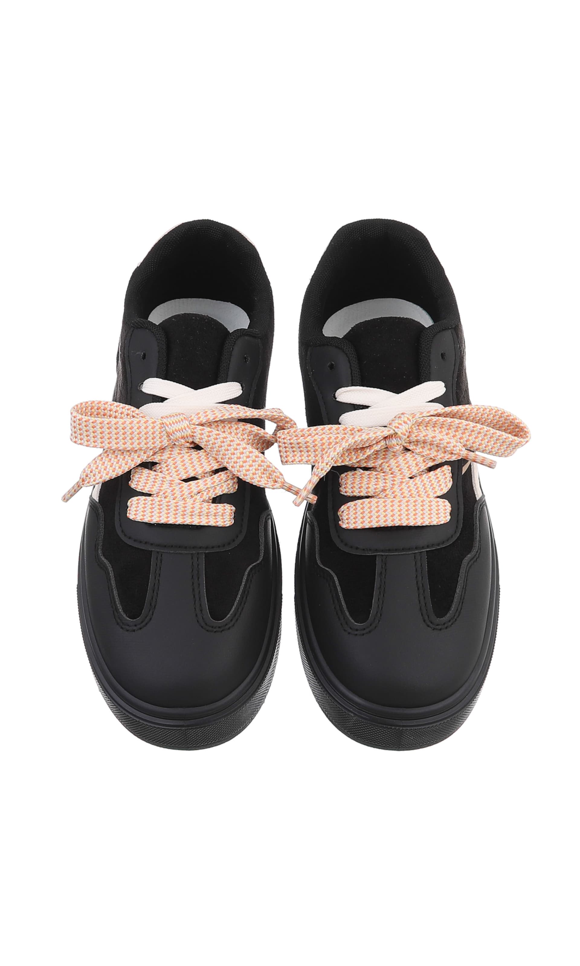 Ital-Design Sneakers in Black