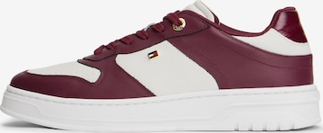 sarkans TOMMY HILFIGER Zemie brīvā laika apavi: no priekšpuses