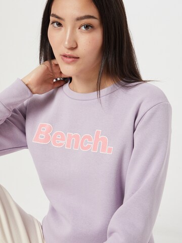 BENCH Sweatshirt 'RAINA' i lila