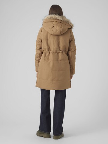 Manteau d’hiver 'Addison' VERO MODA en marron