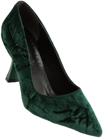 Limoya Pumps 'Marcella' in Green: front