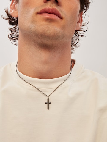 Collana di Breil in grigio: frontale