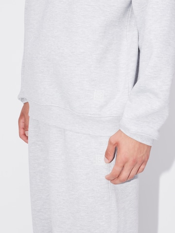 Sweat-shirt 'Edgar' LeGer by Lena Gercke en gris