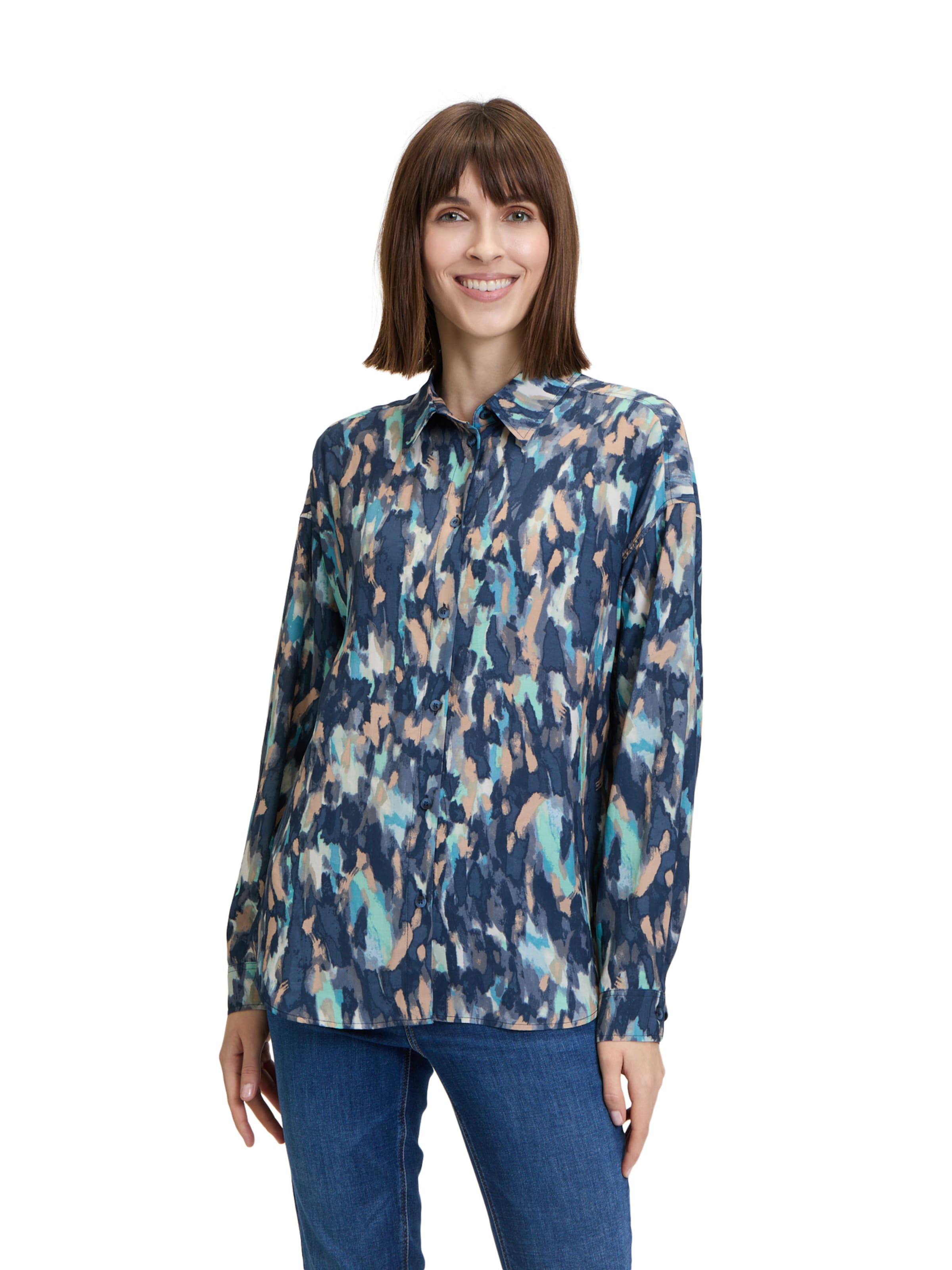 Betty & Co Bluse in Blau: Vorderseite