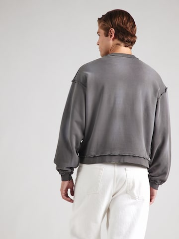 GUESS Originals Sweatshirt in Grijs
