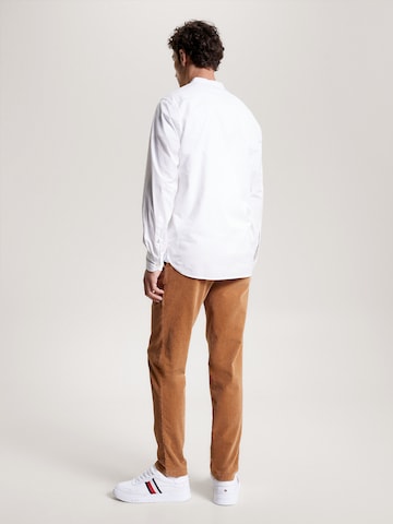 balta TOMMY HILFIGER Standartinis modelis Marškiniai