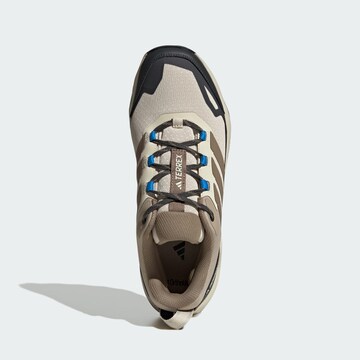 Chaussure basse 'Skychaser Ax5' ADIDAS TERREX en beige