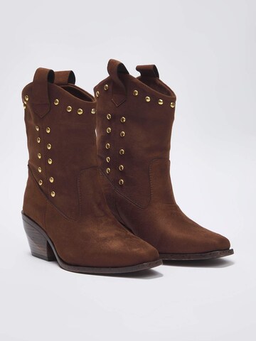 Trendyol Stiefelette in Braun