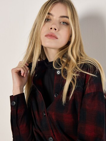 Apricot Blouse ' ' in Rood