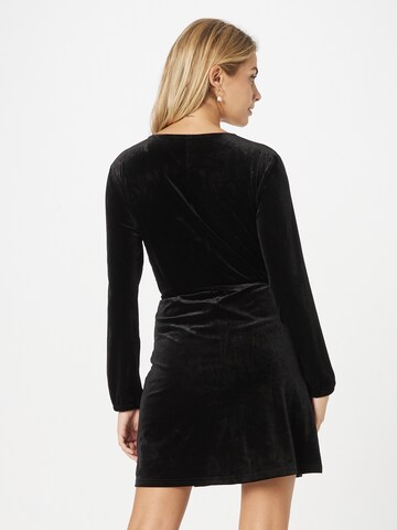 Robe de cocktail 'VELVY' JDY en noir