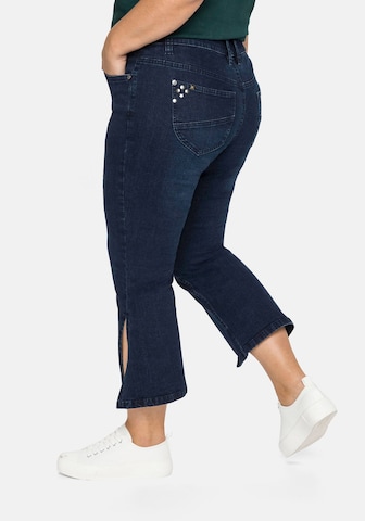 SHEEGO Flared Jeans in Blau