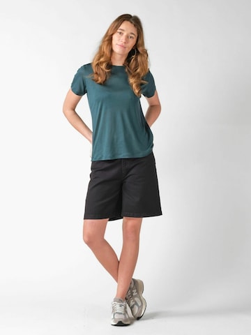 Klitmøller Regular Shorts ' Jules ' in Schwarz: Vorderseite