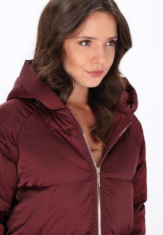 Manteau d’hiver faina en rouge