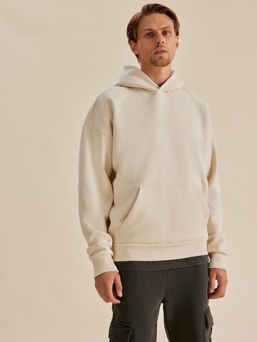 Sweat-shirt 'Ron Heavyweight' DAN FOX APPAREL en blanc