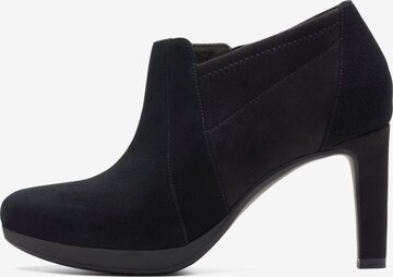 CLARKS Ankle Boots in Schwarz