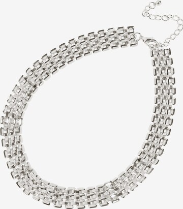 SOHI Necklace in Silver: front