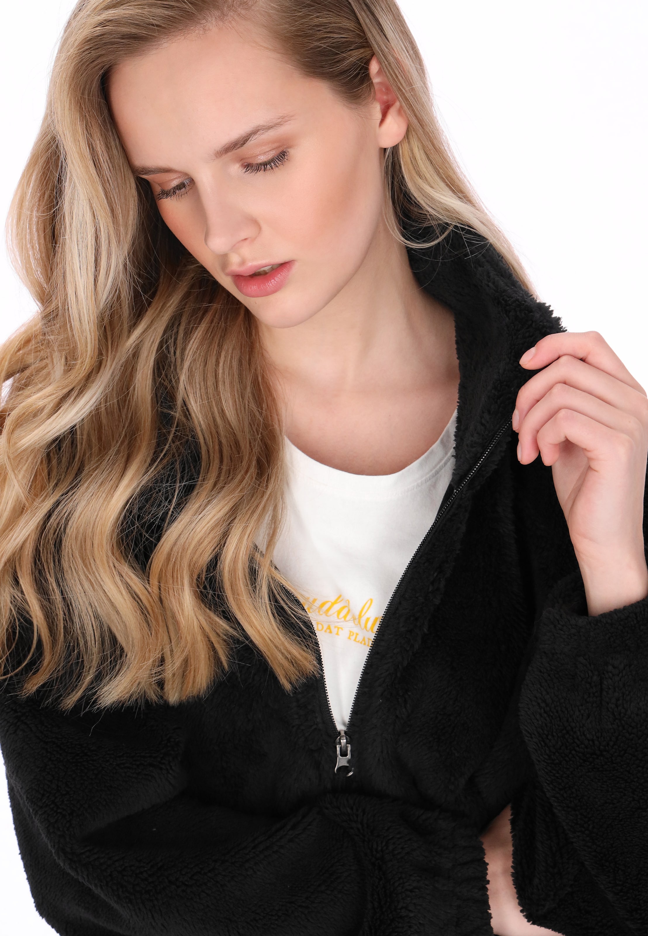 Schmuddelwedda Fleece Jacket in Black
