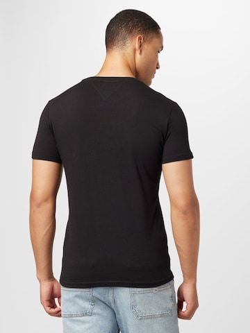 Tommy Jeans - Camiseta en negro