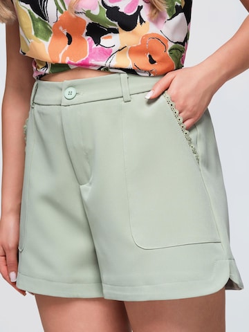Ombre Regular Hose‌‌‌‌‌‌‌‌‌ in Grün
