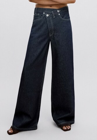 Wide leg Jeans de la Bershka pe albastru: față