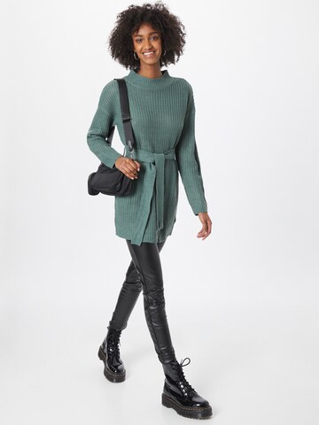 Missguided Sweater in Green