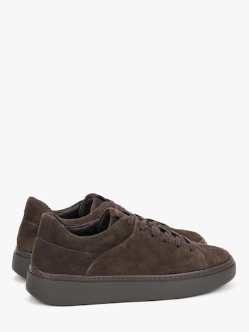 Estro Sneakers '09-3682' in Brown