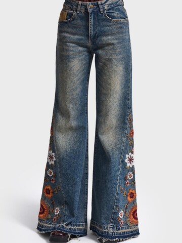 IT'S BASIC Flared Jeans 'FLARE MID RISE JEANS' i blå: framsida