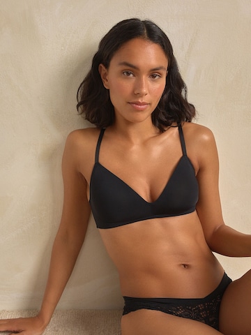 Next T-shirt Bra in Black