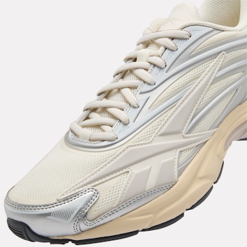 Reebok Sneaker in Weiß
