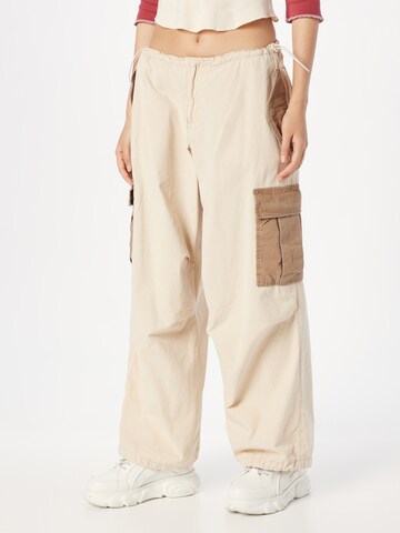 BDG Urban Outfitters Loosefit Cargo nadrágok - bézs: elől