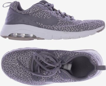 NIKE Sneaker 38,5 in Grau: predná strana