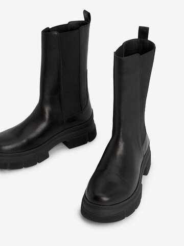 TOMMY HILFIGER Chelsea Boots 'Essential' in Schwarz