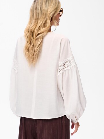 Blue Shadow Blouse in Beige