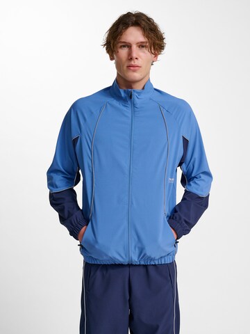 Hummel Sportjas in Blauw: voorkant
